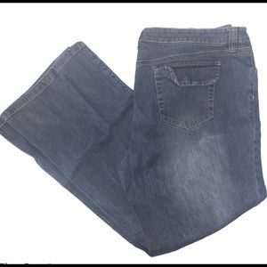 Daisy Fuentes jeans